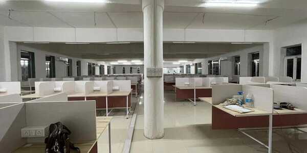 Commercial  288 Seater Office Space with 4500 sqft area Available for Rent in Thane