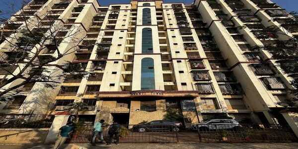 3 BHK Residential Apartment for Sale at Shanti Tower, Andheri West.