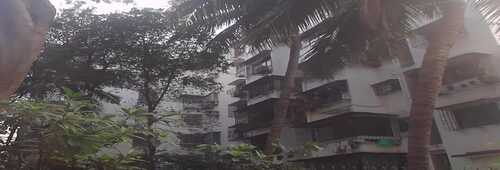 Fully Furnished 1 BHK Residential Apartment for Rent at Sea Pearl Building, Reclamation, Bandra West.