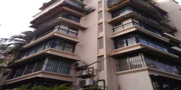 Prime 3 BHK Residential Apartment of 1200 sq.ft. Carpet Area for Sale at Sunrise, Bandra West.