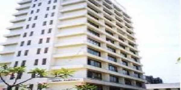 4 BHK Residential Apartment with Servant Room of 2200 sq.ft. Carpet Area for Rent at Sanghi Residenncy, Prabhadevi.