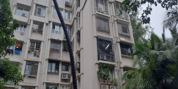 3 BHK Sea View Residential Apartment of Sale at Silver Beach Apartments, Juhu. with Partial Sea View