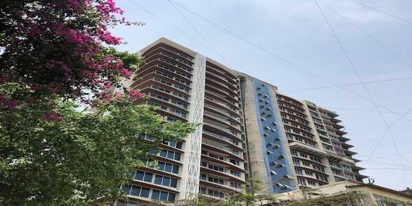 Semi Furnished 4 bhk Apartment of 1975 sq.ft carpet area for Rent in Joy Legend, Khar West.
