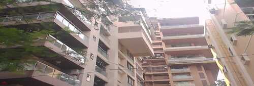 3 BHK Residential Apartment of 1100 sq.ft. Carpet Area + Balcony for Sale at Rose Queen Apartments, Bandra West.