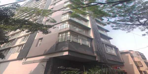 1100 sq.ft Semi Furnished 3 bhk Apartment for Rent in Monalisa CHS, Juhu.
