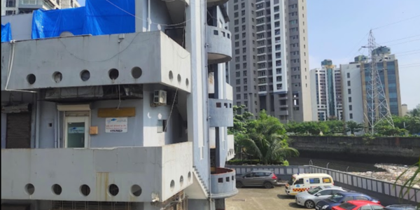 Industrial Estate Gala Space of 537 sq.ft. Area for Rent at Oshiwara Industrial Estate, Andheri West.