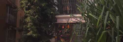 Rent 3 BHK Semi or Fully Furnished Flat for Expats Khar West, Mumbai