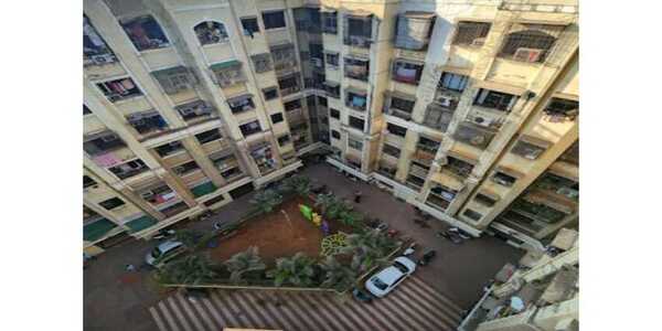 Sale 2 Bhk, Off SV Road, Santacruz, Pioneer Heritage | 3 Balconies.