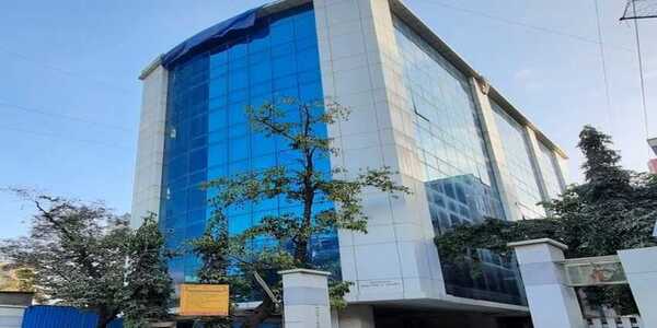 Rent Furnished 800 sft Office, Andheri W Veera Desai, Maruti Business Park.