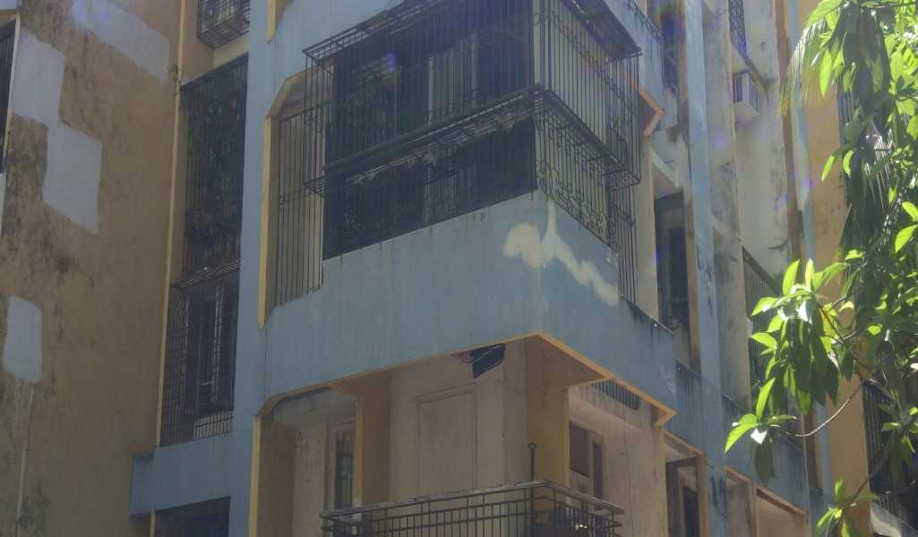 2 Bhk Apartment For Rent At 4th Cross Road Lokhandwala Complex Andheri West For Rent Bombay Property