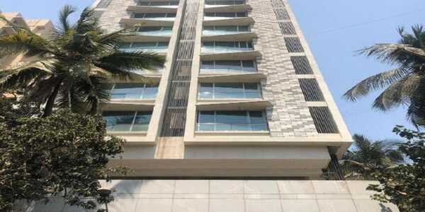 Fully Furnished Flat of 1650 sq.ft carpet area for Rent in Solus, Bandra West.
