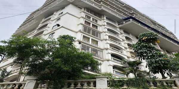 4 BHK Residential Apartment for Rent at Quantum Park, Pali Hill, Bandra West.
