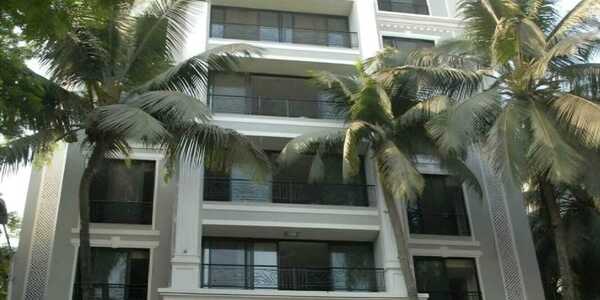 Rent F/F 4 Bhk, 1800 sft, Juhu JVPD Scheme, Imperial Windsor.