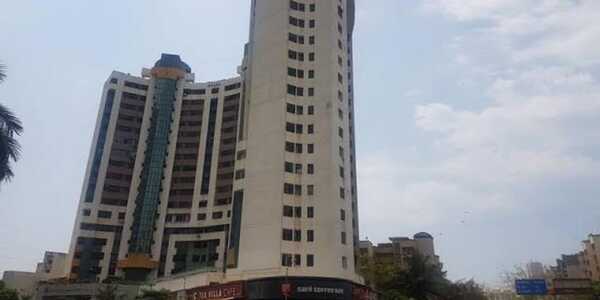 Fully Furnished 3.5 BHK Residential Apartment for Sale at Meera Towers, Andheri West.