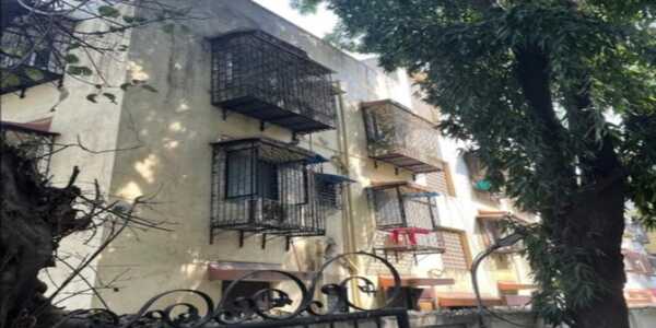 Rent F/F 1 Bhk, Bandra W, St John Baptist Rd, Vinay Sadan.