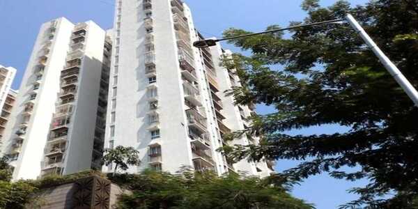 Sale 2 Bhk, Andheri W Lokhandwala, 900sft, DLH Orchid Tower.