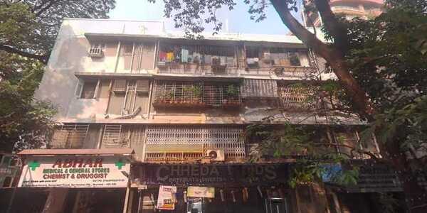 Sale F/F 2 Bhk, Santacruz W Opp St Theresa School, Ajay Apartment.