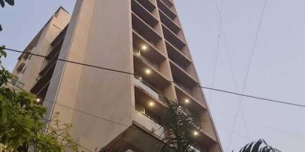 Rent Furnished 4 Bhk in Khar W, Kirti Kunj, 14th Rd.