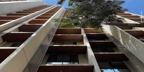 2 BHK Residential Apartment for Rent at Platinum Pristine, Andheri West.