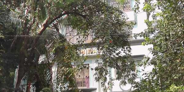 Sale 2 Bhk in Bandra W, 700 sft, Uttam Nivas, 14th Rd.