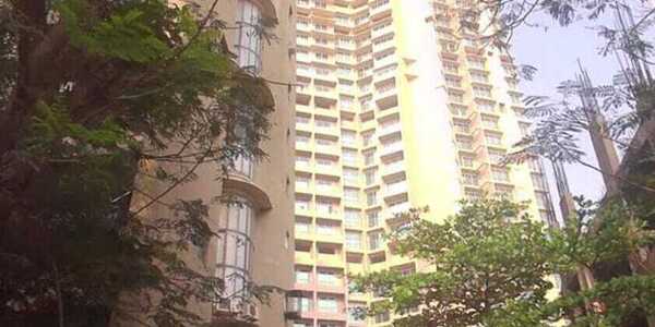 Rent F/F 3 Bhk, Andheri W Oshiwara, Link Garden Tower.