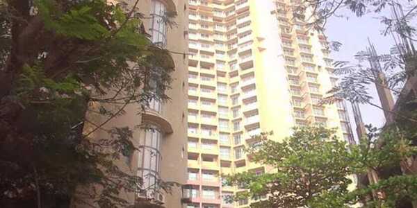 Sale F/F 3 Bhk, Link Garden Tower, Andheri W Oshiwara.