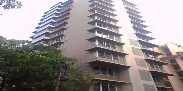 Rent 300 sft Studio Apt, Bandra W, 1st Rd, Monalisa chs.