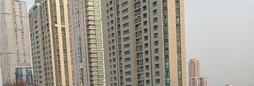 Rent S/F 4 Bhk, 2500 sft, in Prabhadevi, at BeauMonde Tower.