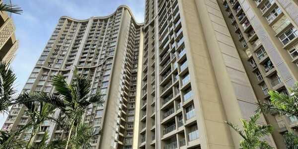 Rent 5 Bhk, 2308 sft, at Runwal Elegante, Andheri W Lokhandwala.