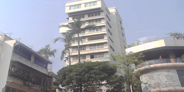 Office at Linking Road, Bandra, Sale, 620 sq.ft., at Esprenza Building.