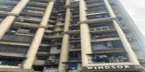 Rent F/F 2 Bhk, at Windsor Tower, Andheri W Shastri Nagar.