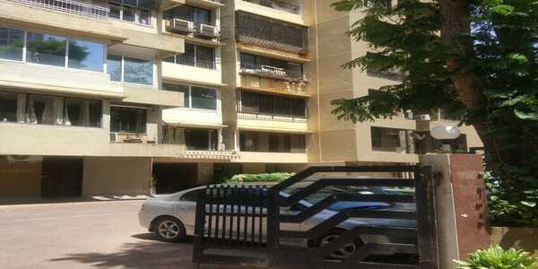 1500 sq.ft 3 bhk Residential Apartment for Sale in Belscot Bungalows, Highland Park, Andheri West.