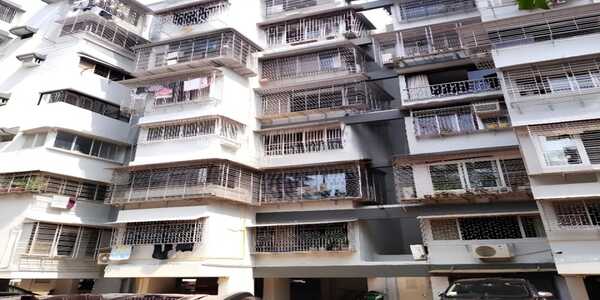 Sale 2 Bhk, 850 sft, Andheri  W Juhu Versova Link Rd, The Karachi Citizens.