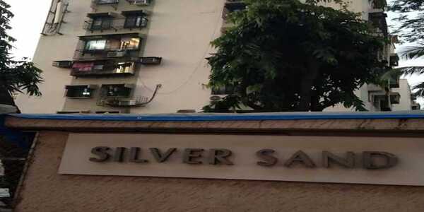 Rent S/F 2 Bhk, Andheri W Lokhandwala, Off New Link Rd, Silver Sand Chs.