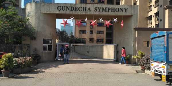 2 bhk Residential Flat for Sale in Gundecha Symphony,Andheri West.