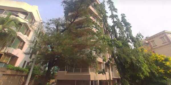 Rent F/F 4 Bhk converted to 3 Bhk, Carter Rd Bandra W, Natasha Sea View.