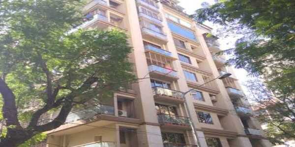  3 BHK Residential Flat for Rent at Warden Apartments, Turner Road, Bandra West.