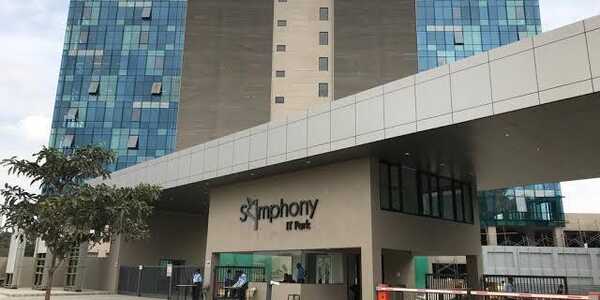 Rent F/F 16,000 sft Office in Powai, Symphony IT Park.