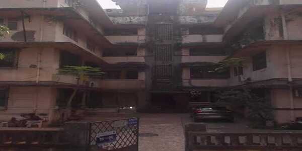 Sale 2.5 Bhk, Khar W 5th Rd, 924sft, Laxmi Niwas.