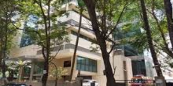 Rent Furnished 550 sft Office, Off Link Rd Andheri W, Raheja Plaza.