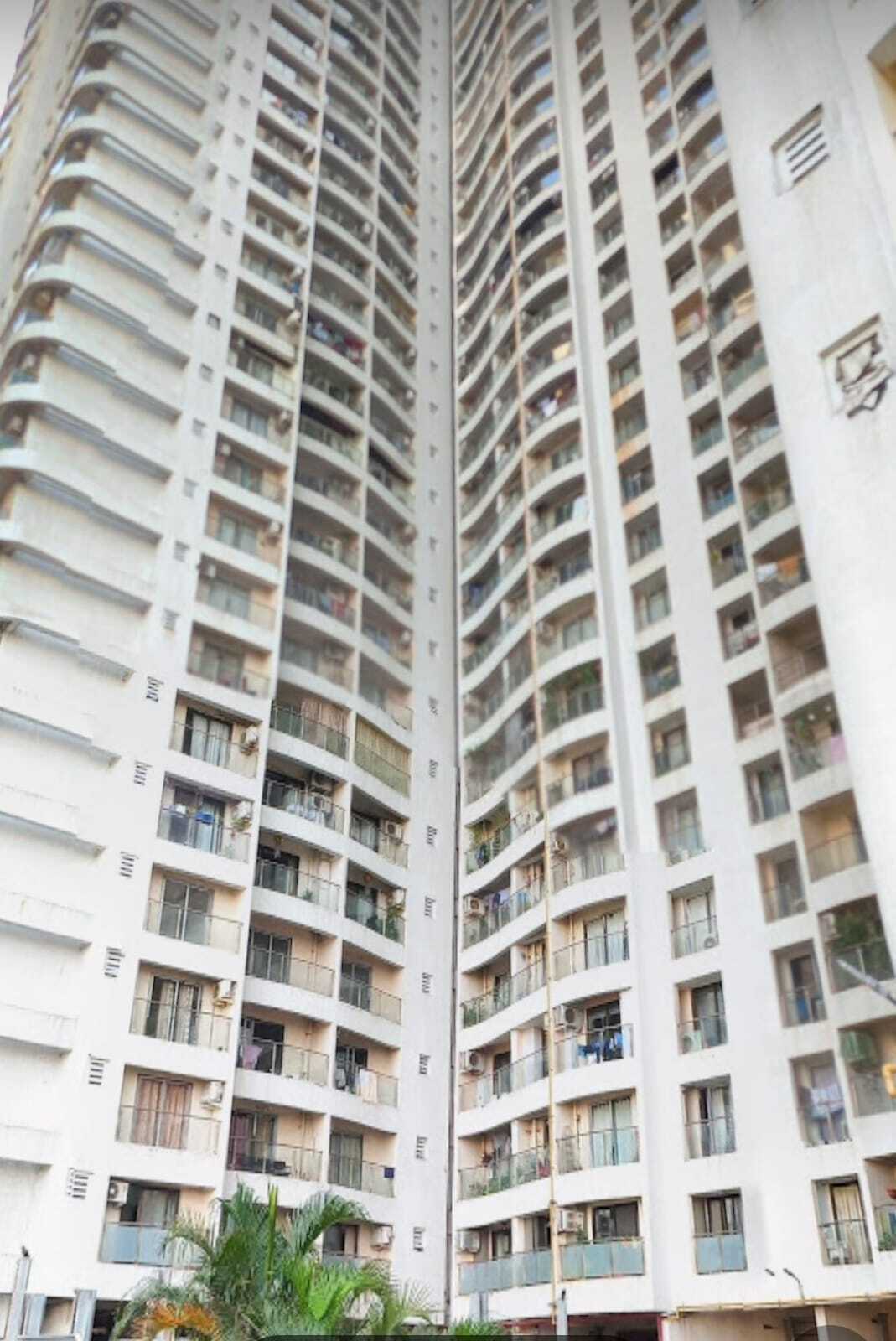 HDIL Metropolis