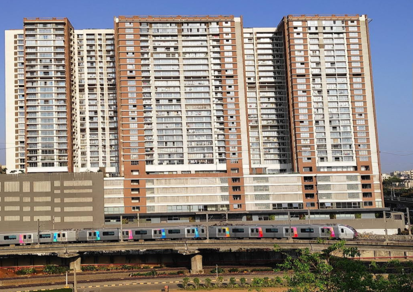 Adani Western Heights, Andheri West