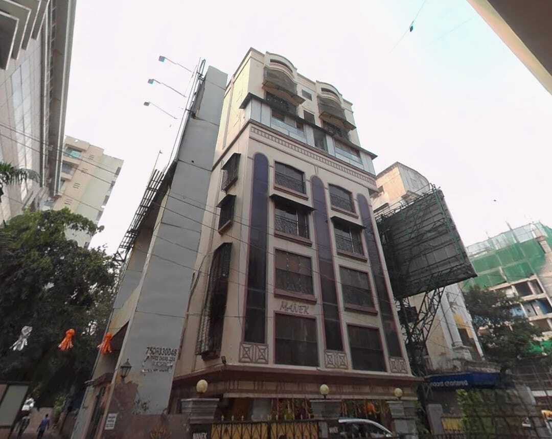 Manek, Santacruz West.