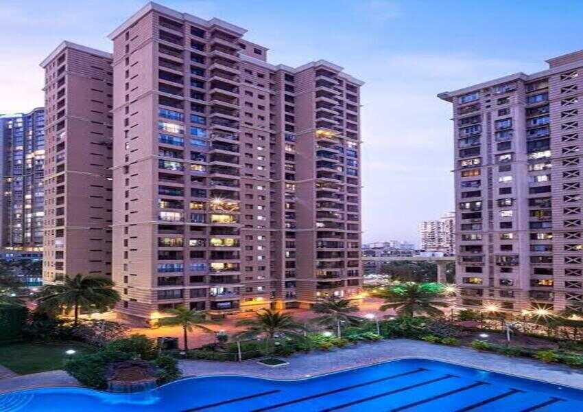 Raheja Classique, Andheri West