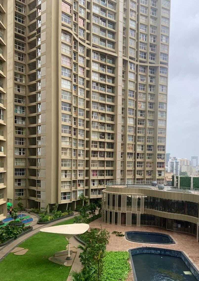Runwal Elegante, Lokhandwala, Andheri West.