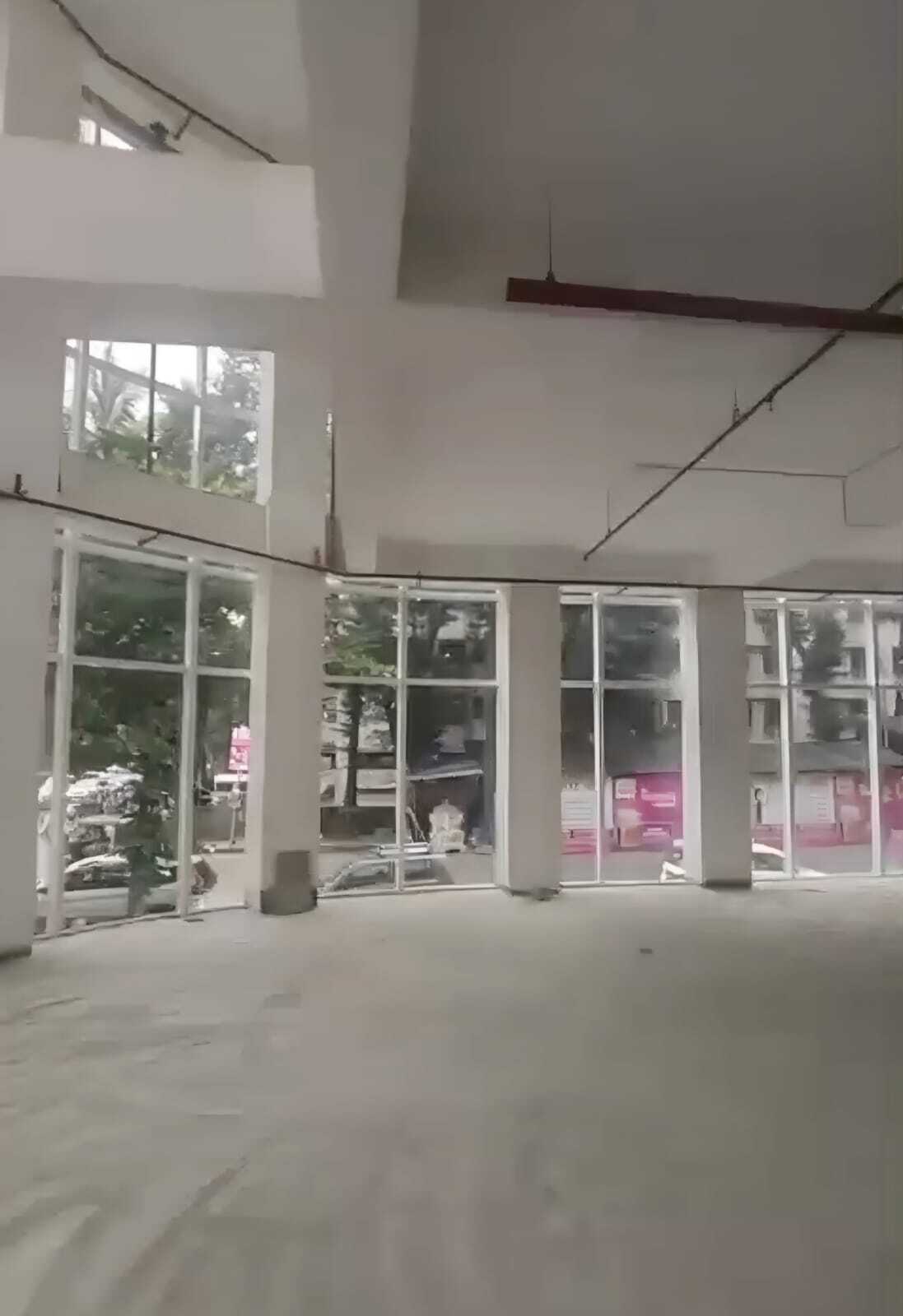 Showroom for Sale in Goregaon West.