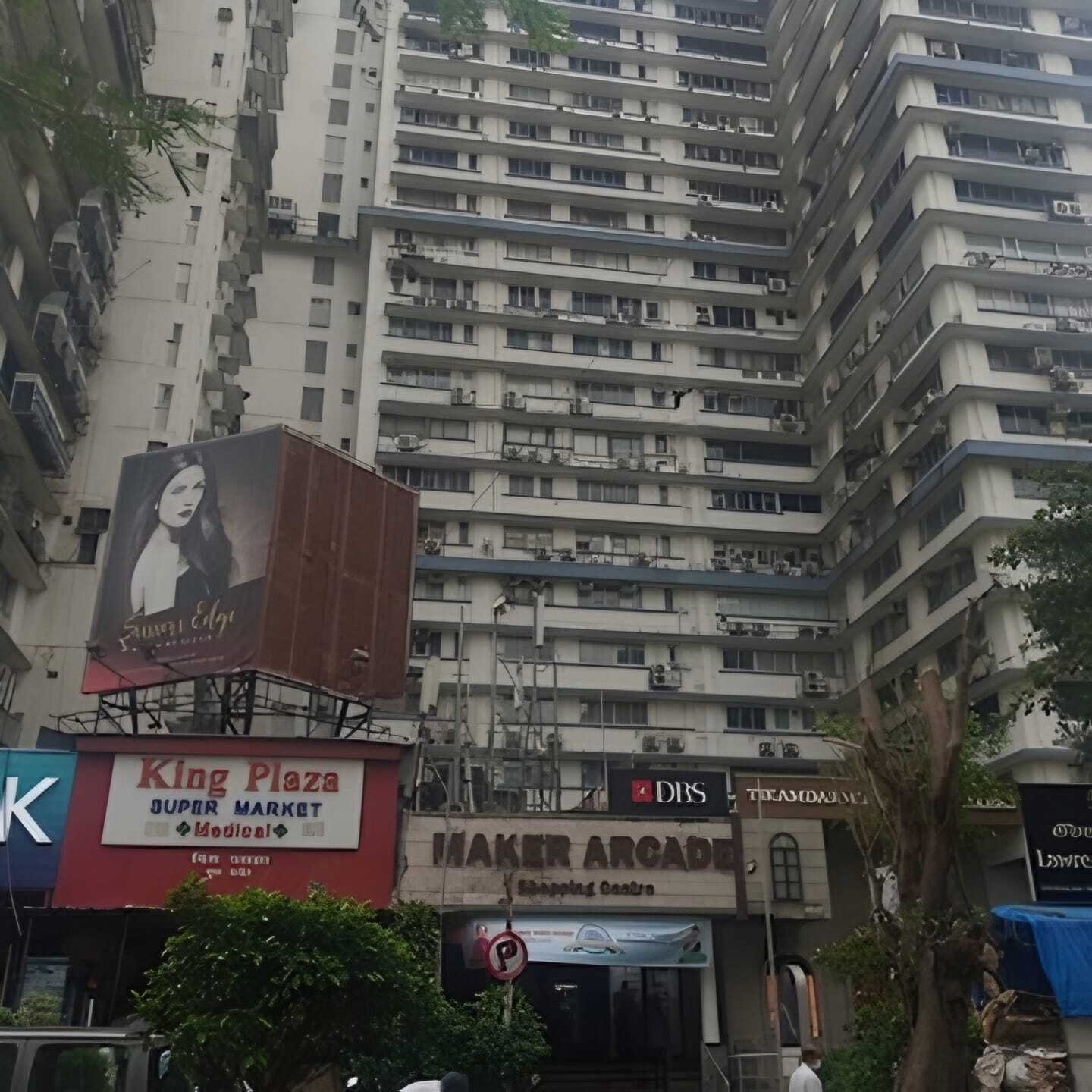 Maker Arcade Shopping Mall, Cuffe Parade