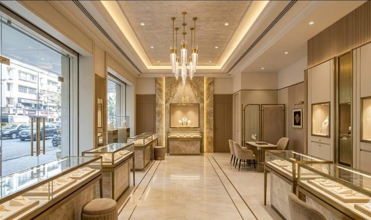 Rent Showroom in Hughes Road, South Mumbai