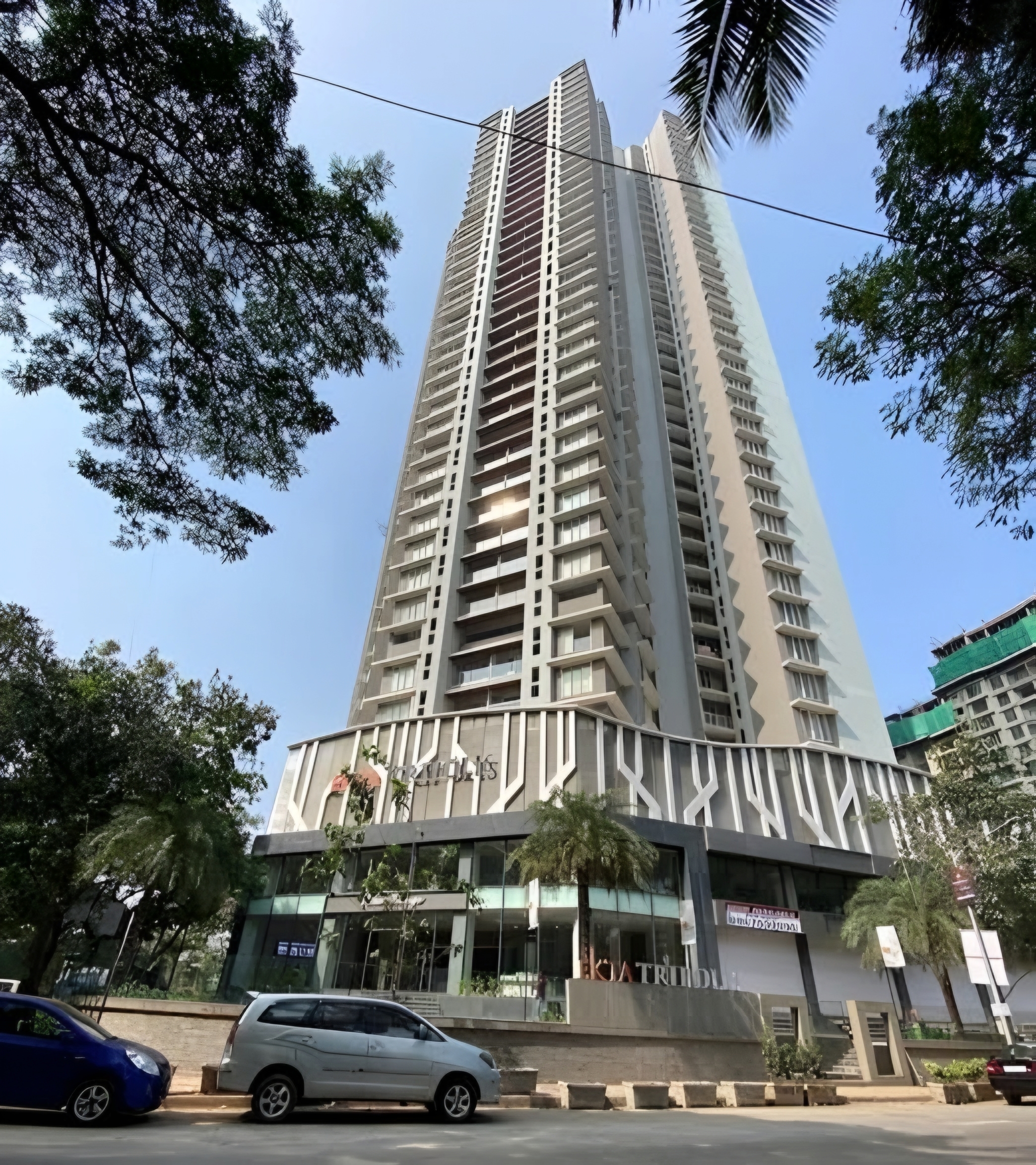 Ekta Tripolis, Goregoaon West.